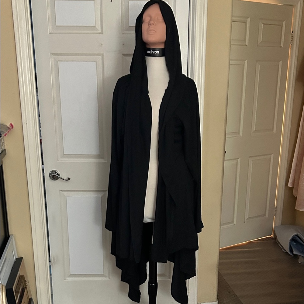 Black Hooded Women’s  coverup - Picture 3 of 3